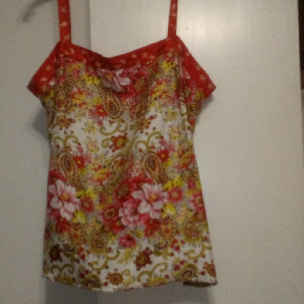 Flower print tank